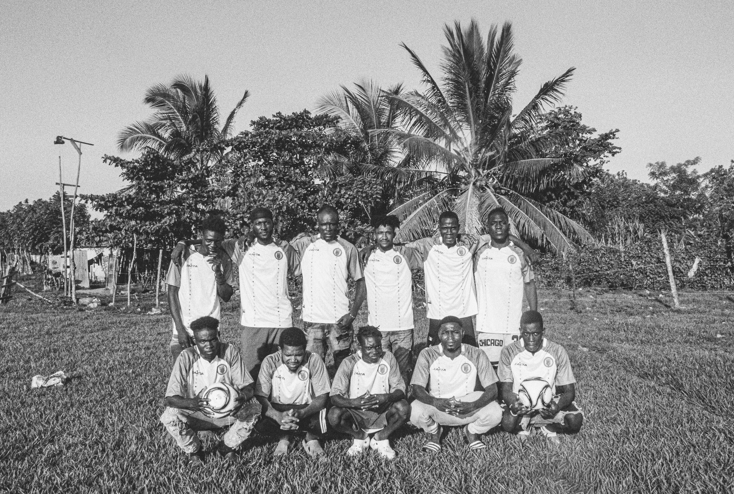 Ricardo Arispe. El futbol: una excusa